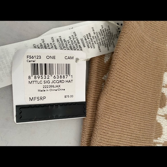 Coach signature metallic CC beanie hat OS - Picture 2 of 7